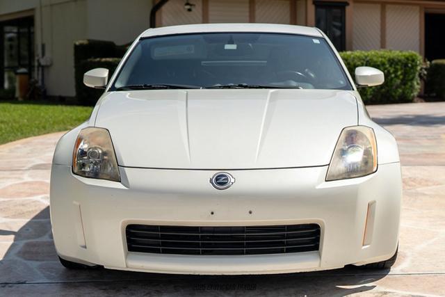 Photo of 2004 Pikes Peak White Nissan 350Z