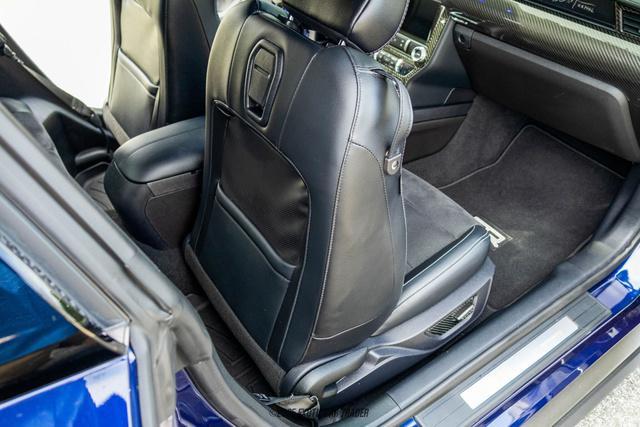 Photo of 2019 Kona Blue Ford Mustang