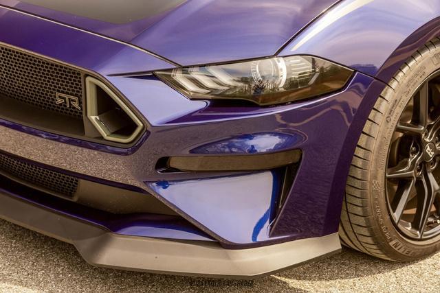 Photo of 2019 Kona Blue Ford Mustang