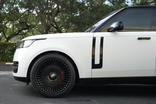 Photo of 2023 Gold Land Rover Range Rover