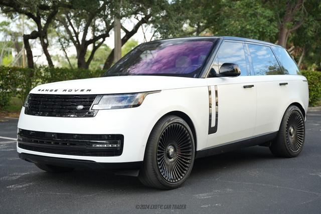 Photo of 2023 Gold Land Rover Range Rover