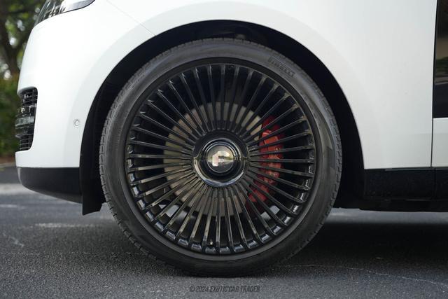 Photo of 2023 Gold Land Rover Range Rover