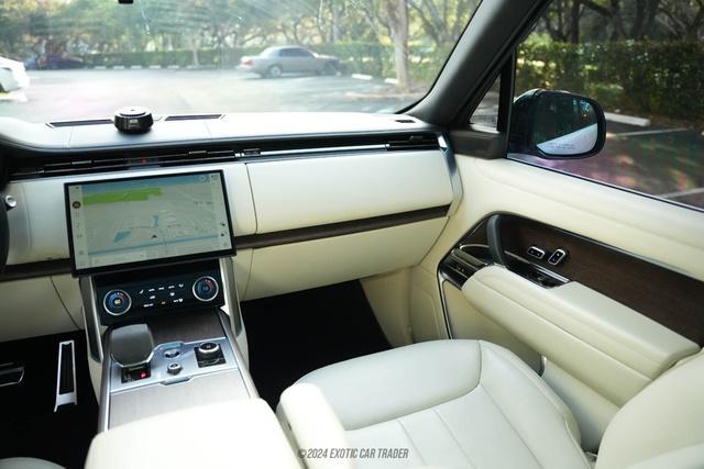 Photo of 2023 Gold Land Rover Range Rover