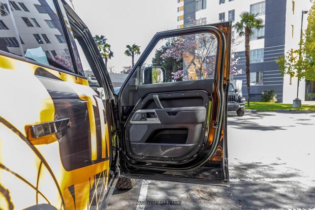 Photo of 2023 Santorini Black Metallic Land Rover Defender
