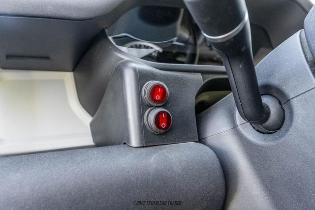 Photo of 2023 Santorini Black Metallic Land Rover Defender