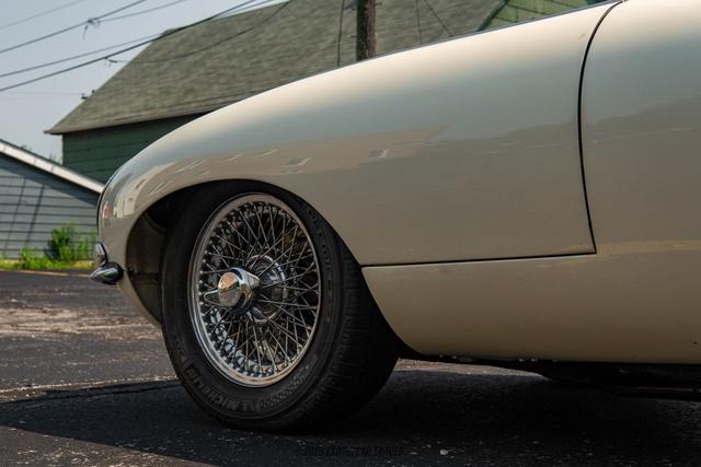 Photo of 1967 Creamy White Jaguar XKE