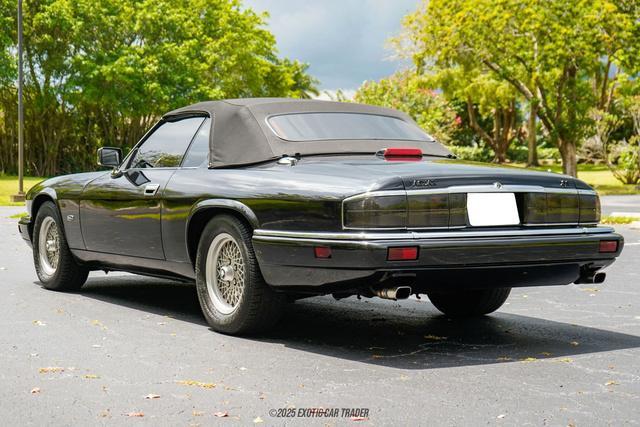Photo of 1994 Black Jaguar XJS