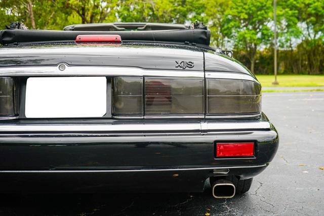 Photo of 1994 Black Jaguar XJS