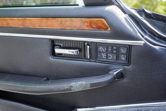 Photo of 1994 Black Jaguar XJS