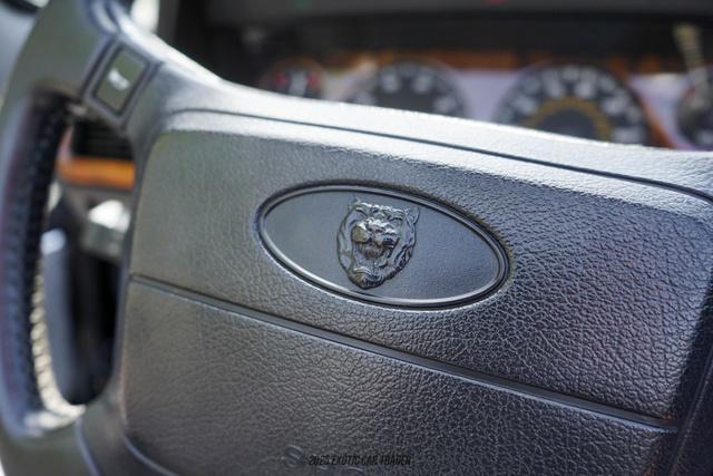 Photo of 1994 Black Jaguar XJS