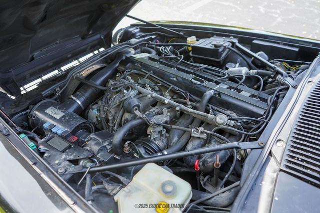 Photo of 1994 Black Jaguar XJS