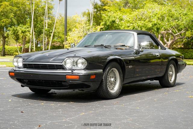 Photo of 1994 Black Jaguar XJS