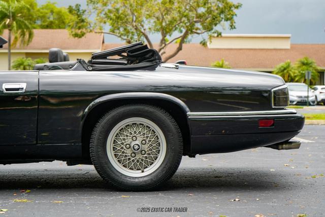 Photo of 1994 Black Jaguar XJS