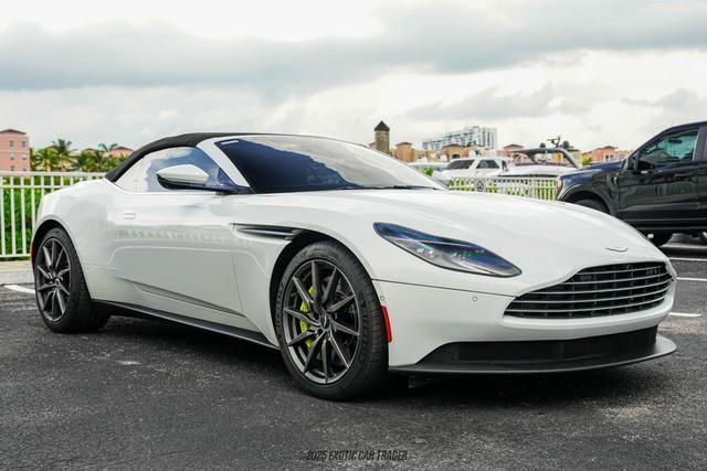 Photo of 2019 Morning Frost White Aston Martin DB11