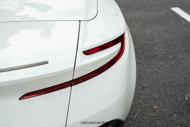 Photo of 2019 Morning Frost White Aston Martin DB11