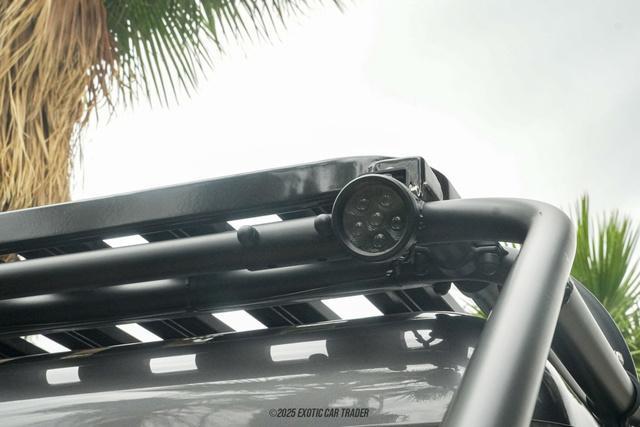 Photo of 1997 Grey Land Rover Defender