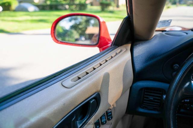 Photo of 1996 Red Mitsubishi 3000GT