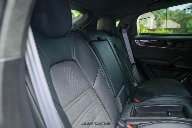 Photo of 2024 Chalk Porsche Cayenne