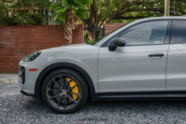 Photo of 2024 Chalk Porsche Cayenne