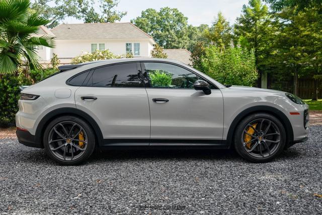 Photo of 2024 Chalk Porsche Cayenne