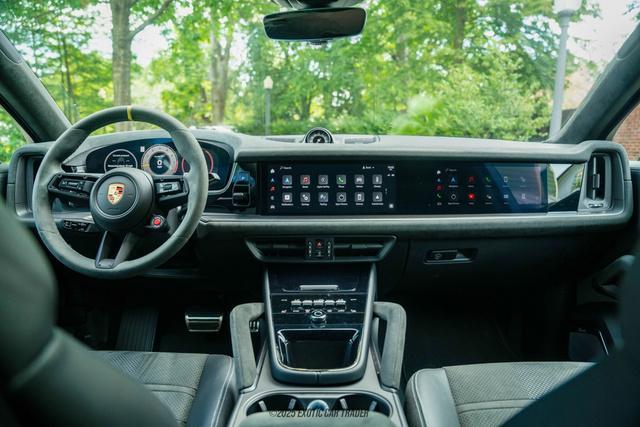 Photo of 2024 Chalk Porsche Cayenne