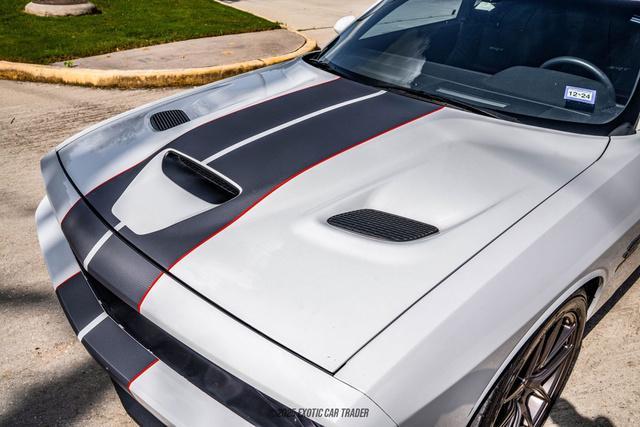 Photo of 2012 Bright White Clearcoat Dodge Challenger