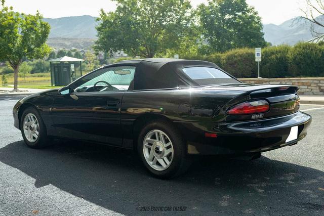 Photo of 1994 Black Chevrolet Camaro