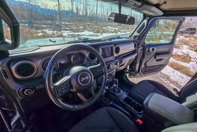 Photo of 2019 Granite Crystal Jeep Wrangler Unlimited