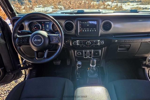 Photo of 2019 Granite Crystal Jeep Wrangler Unlimited