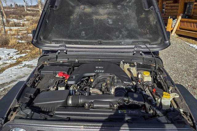 Photo of 2019 Granite Crystal Jeep Wrangler Unlimited
