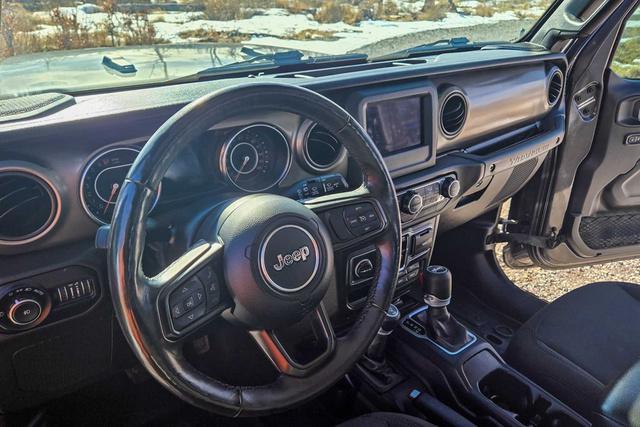 Photo of 2019 Granite Crystal Jeep Wrangler Unlimited