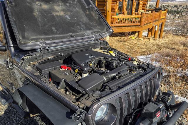 Photo of 2019 Granite Crystal Jeep Wrangler Unlimited