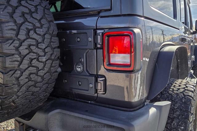 Photo of 2019 Granite Crystal Jeep Wrangler Unlimited
