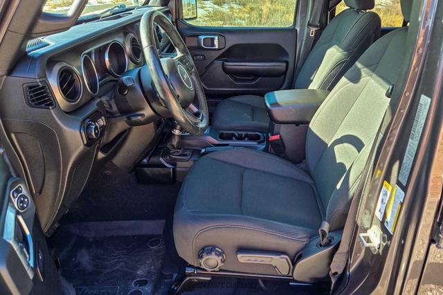 Photo of 2019 Granite Crystal Jeep Wrangler Unlimited