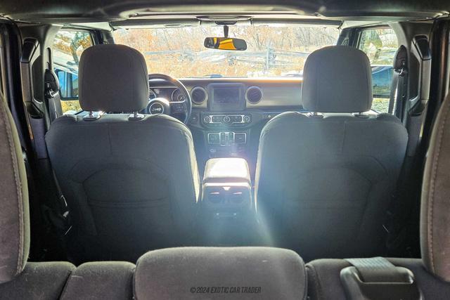 Photo of 2019 Granite Crystal Jeep Wrangler Unlimited