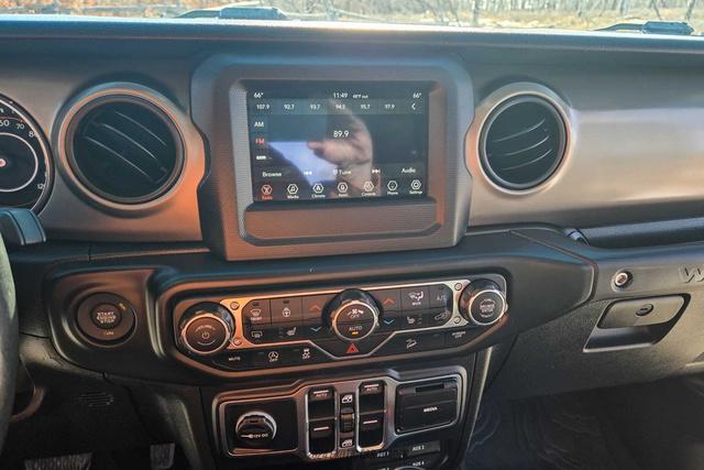 Photo of 2019 Granite Crystal Jeep Wrangler Unlimited