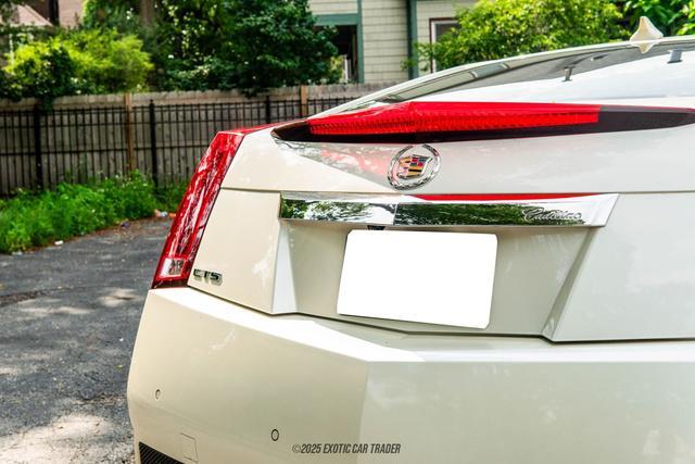 Photo of 2011 White Diamond Tricoat Cadillac CTS-V