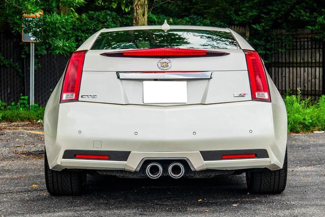 Photo of 2011 White Diamond Tricoat Cadillac CTS-V