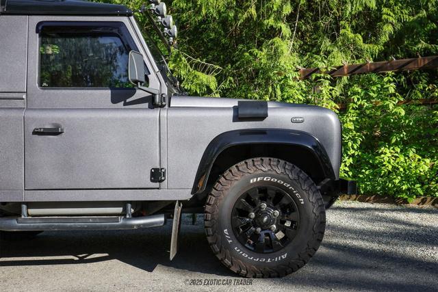Photo of 1991 Satin Gray Land Rover Defender