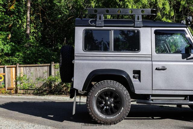 Photo of 1991 Satin Gray Land Rover Defender