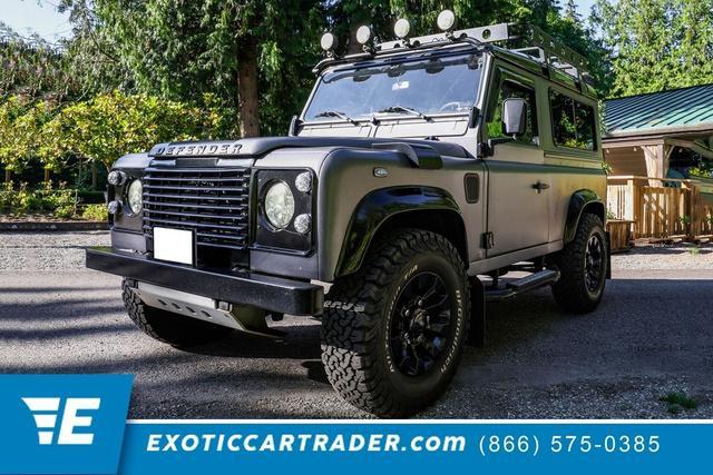 Photo of 1991 Satin Gray Land Rover Defender