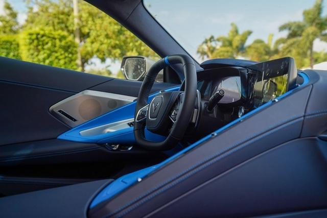 Photo of 2022 Hypersonic Gray Metallic Chevrolet Corvette