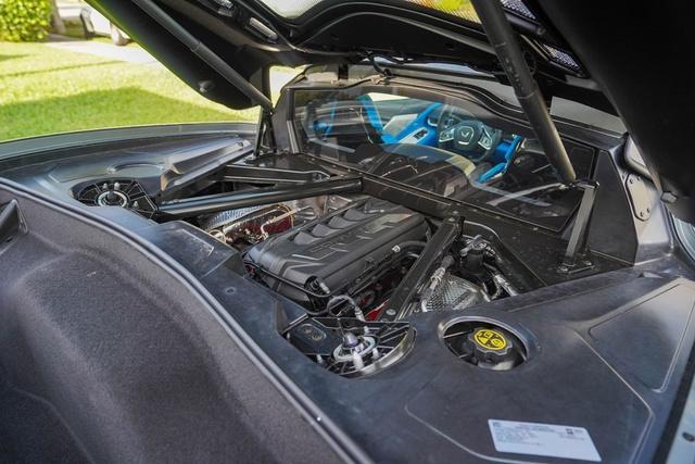 Photo of 2022 Hypersonic Gray Metallic Chevrolet Corvette