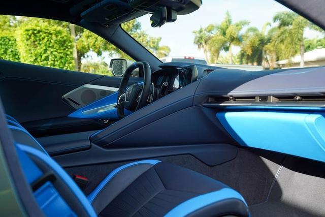 Photo of 2022 Hypersonic Gray Metallic Chevrolet Corvette