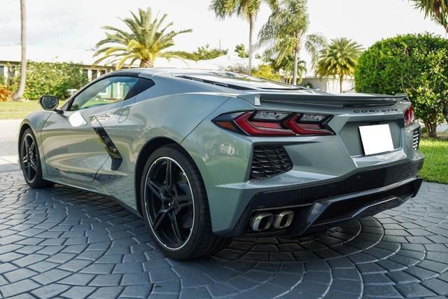 Photo of 2022 Hypersonic Gray Metallic Chevrolet Corvette