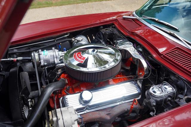 Photo of 1967 Marlboro Maroon Chevrolet Corvette