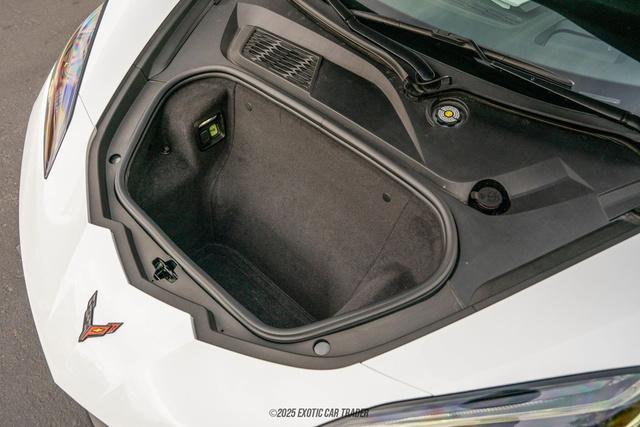 Photo of 2022 Arctic White Chevrolet Corvette