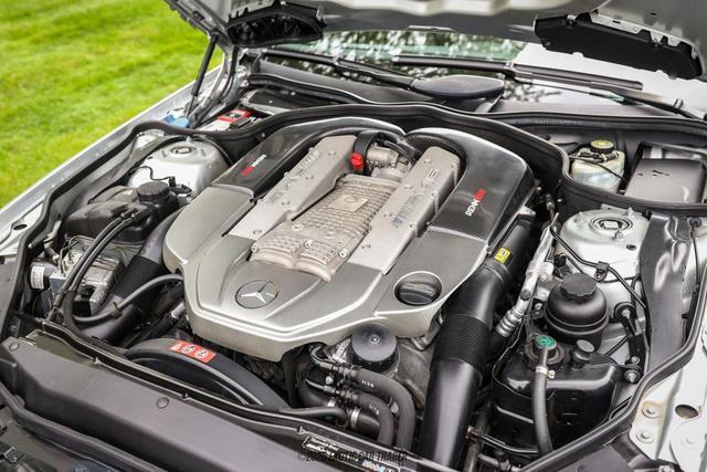 Photo of 2008 Iridium Silver Metallic Mercedes-Benz SL-Class