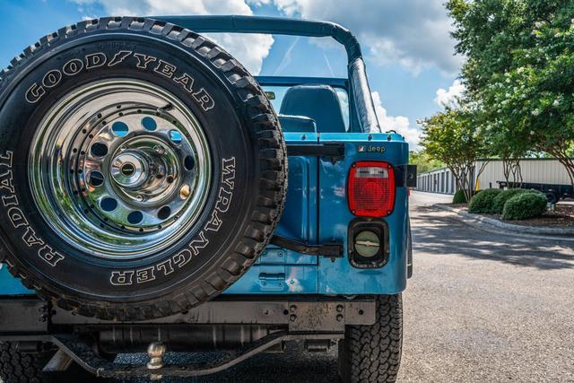 Photo of 1978 Blue Jeep CJ-7