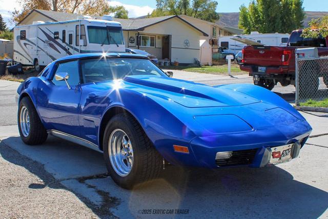 Photo of 1977 Blue Chevrolet Corvette